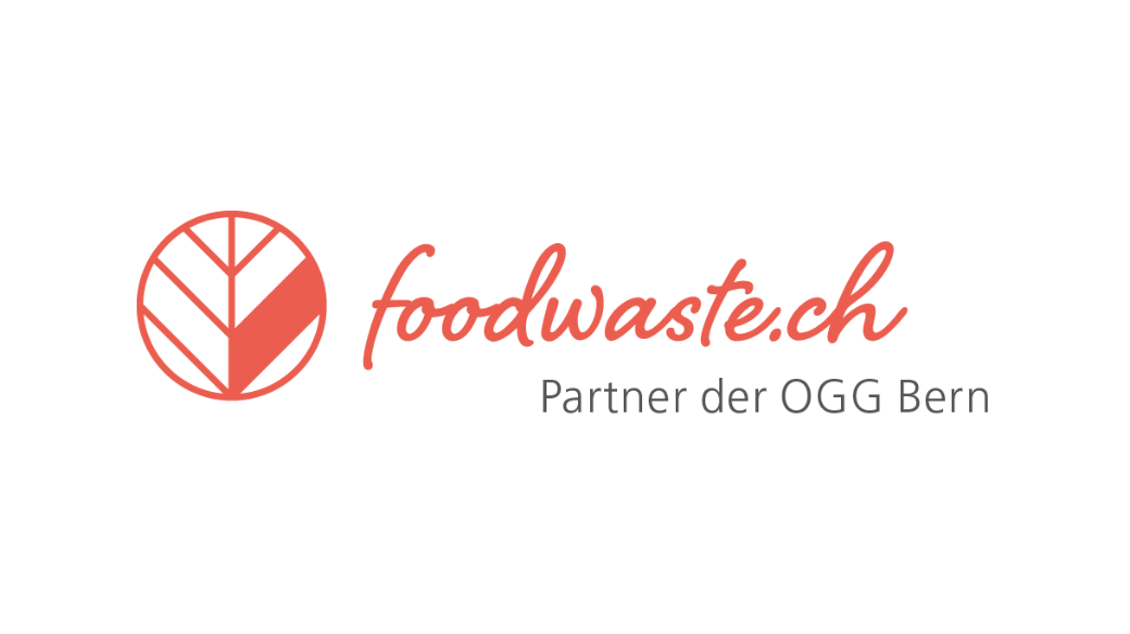Das Logo von foodwaste.ch. Neben einem Kreisrunden ziegelroten Blatt steht in einer gleichen Farbe: foodwaste.ch. Darunter: partner der OGG Bern.